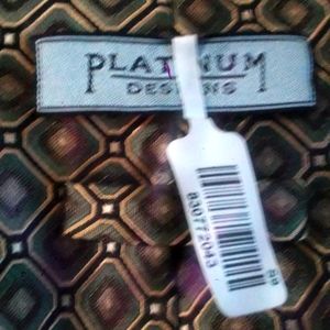 Platinum designs men's necktie brand new still with tags on it
